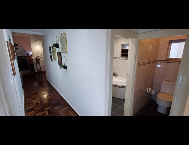 3 BEDROOM APARTMENT FOR SALE IN GLENWOOD